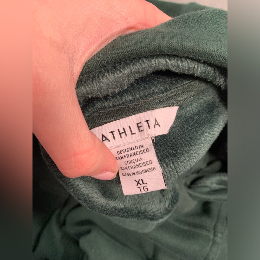 Athleta fleece lined dark green sweatshirt XL - Picture 9 of 12